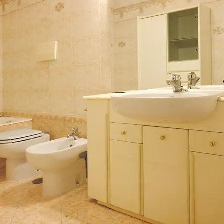 Tiburtina Guest House12 - 50m Stazione Apartment Rome